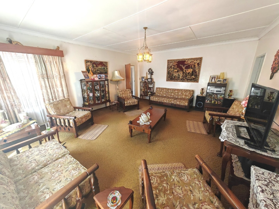 3 Bedroom Property for Sale in Uitsig Free State